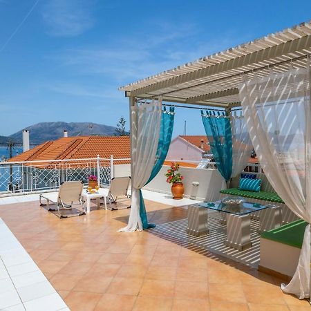 Sea Breeze Apartment Sami  Bagian luar foto
